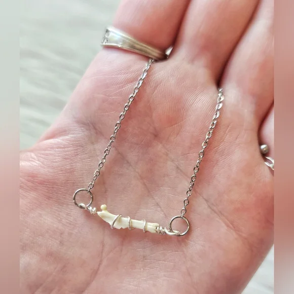 Dainty Bone Necklace - Picture 1 of 3